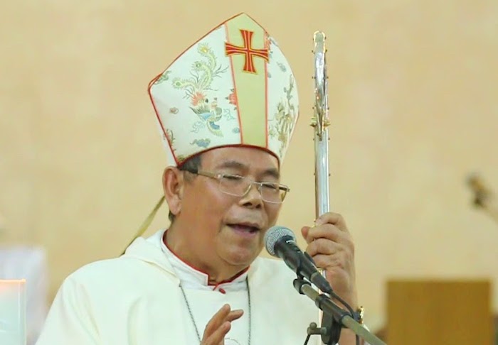 Sakit Saat Sedang Ikut Sidang KWI, Uskup Padang Diberi Minyak Suci