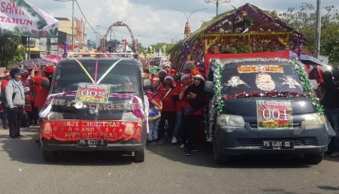 Sambut Natal 2019, Warga Lintas Agama di Papua Gelar Pawai Damai