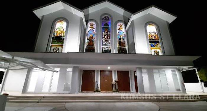 Natal Perdana di Gereja Baru, Umat Santa Clara Kobarkan Spirit Jadi Sahabat bagi Semua Orang