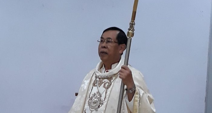 Uskup Palangka Raya Kecelakaan Saat Kunjungan Pastoral