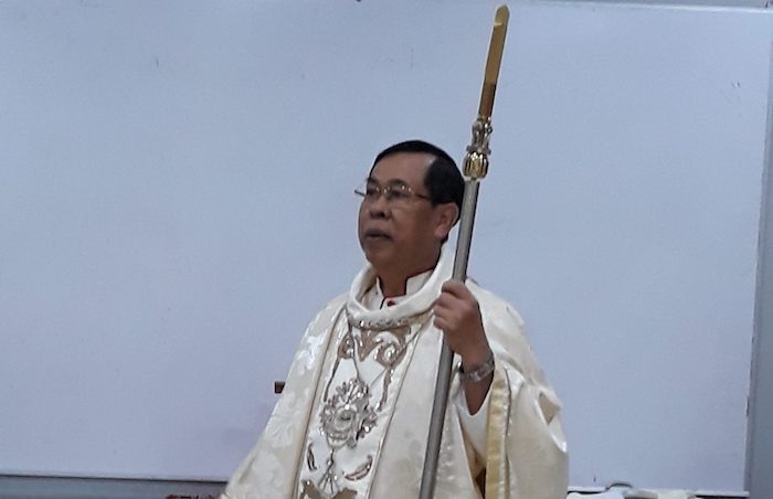 Uskup Palangka Raya Kecelakaan Saat Kunjungan Pastoral