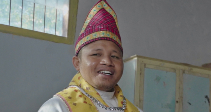 Bagaimana Romo Marsel Jadi Tokoh dalam Film “Semesta” dan Apa Saja Nilai yang Ia Tonjolkan?