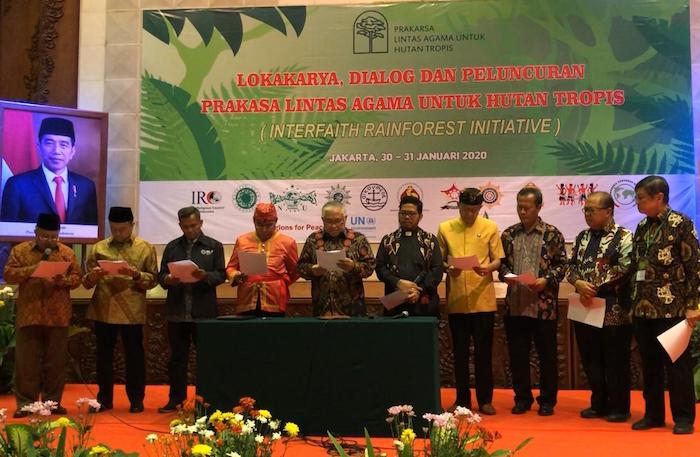 Organisasi Agama dan Masyarakat Adat Deklarasi Selamatkan Hutan Tropis Indonesia