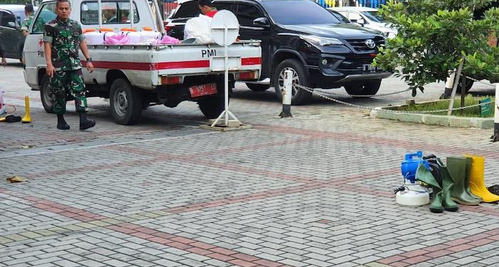 Cegah Virus Corona, Katedral Jakarta Disemprot dengan Disinfektan