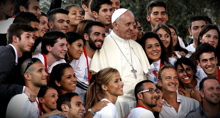 Efek Covid-19, Pertemuan Hari Orang Muda dan Keluarga Sedunia Ditunda