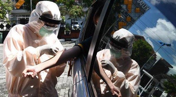 Rumah Sakit Katolik di Surabaya Buka Layanan Rapid Test Drive Thru