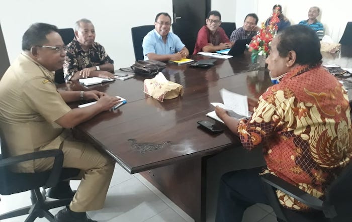 Audiensi dengan Bupati Manggarai Timur, Keuskupan Ruteng Minta Batalkan Izin Tambang dan Pabrik Semen