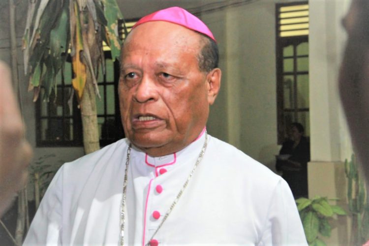 Cegah Penularan COVID-19, Uskup Kopong Kung Larang Umat Katolik Larantuka Gelar Pesta