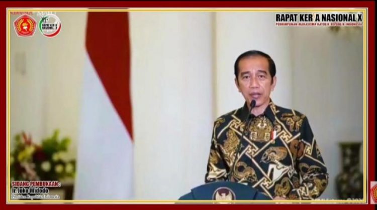 Buka Rakernas PMKRI, Jokowi Minta Generasi Muda Jaga Persatuan Bangsa