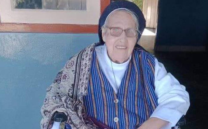 Suster Robertilde SSpS Dikenang Karena Pengabdiannya bagi Pastoral Keluarga di Keuskupan Ruteng