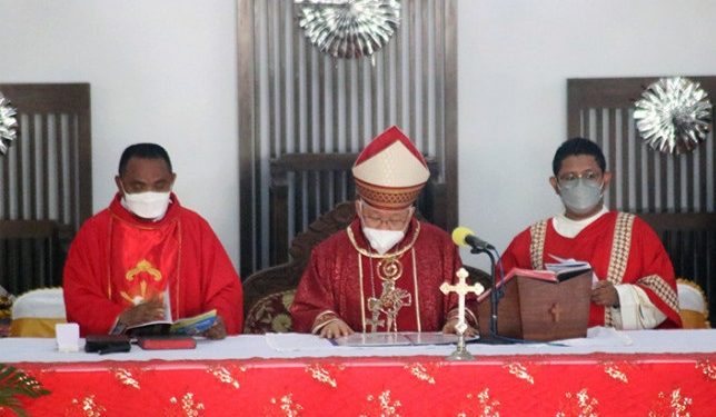 Uskup Mandagi: Kalau Anda Tidak Mau Divaksin, Anda Berdosa