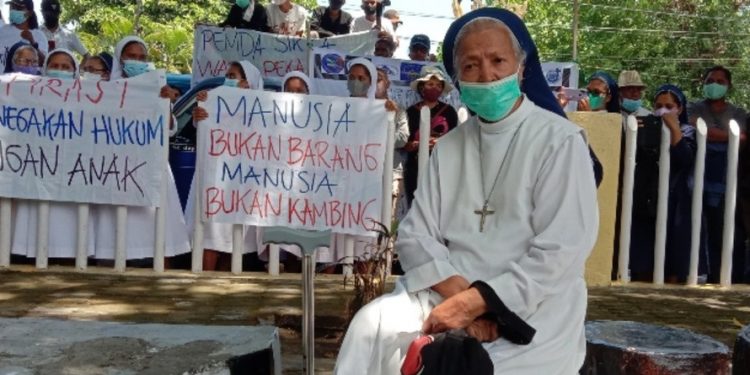 Pejuang Kemanusiaan Suster Eustochia, SSpS, Tutup Usia