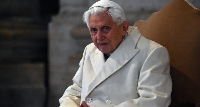 Breaking News: Paus Emeritus Benediktus  XVI Wafat