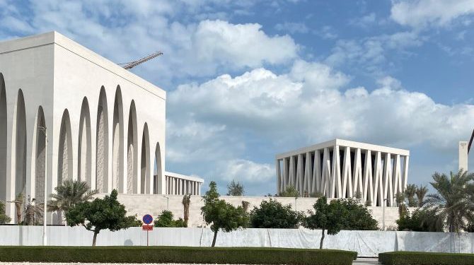Sejarah Baru: Gereja Santo Fransiskus Assisi Berdiri Berdampingan dengan Sinagoga dan Masjid di Abu Dhabi