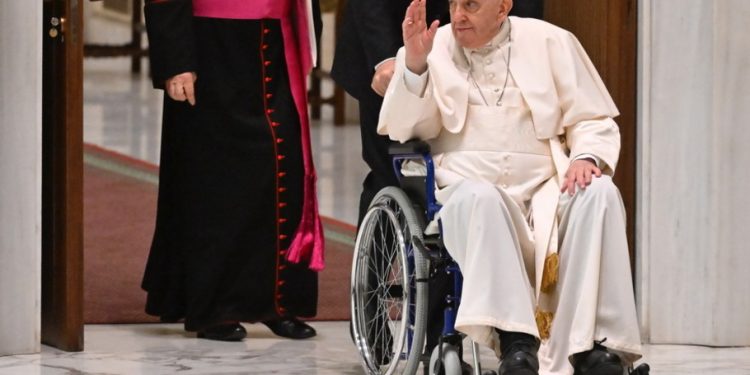 Sedang Sakit, Paus Fransiskus Diharapkan Hadir di  Lapangan Santo Petrus untuk Misa Minggu Palma