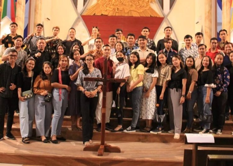 Luncurkan Salib Indonesian Youth Day 2023, Uskup Sanggau Harap Peserta Siap Diri dengan Baik