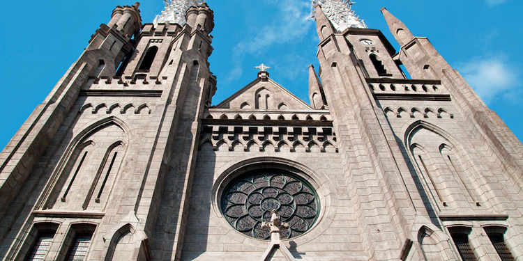 Berapa Jumlah Umat Katolik di Indonesia saat Ini? Simak Data dari Kementerian Dalam Negeri!