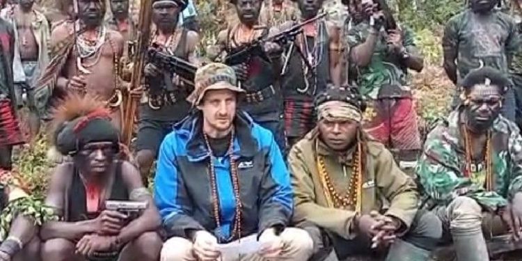 Gereja Papua Minta Jadi Negosiator Pembebasan Sandera Pilot Susi Air, TNI Disarankan Kembali ke Barak