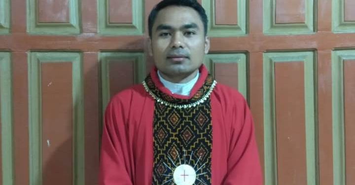 Renungan HR Minggu Palma: Menjadi ‘Keledai’ Tunggangan Yesus