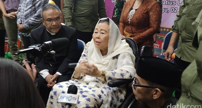 Sahur Bersama di Gereja, Istri Gus Dur: Ini Kebahagian Tersendiri buat Saya