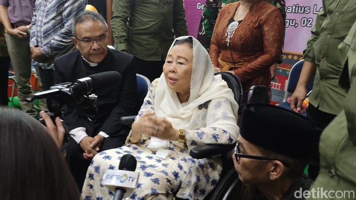 Sahur Bersama di Gereja, Istri Gus Dur: Ini Kebahagian Tersendiri buat Saya