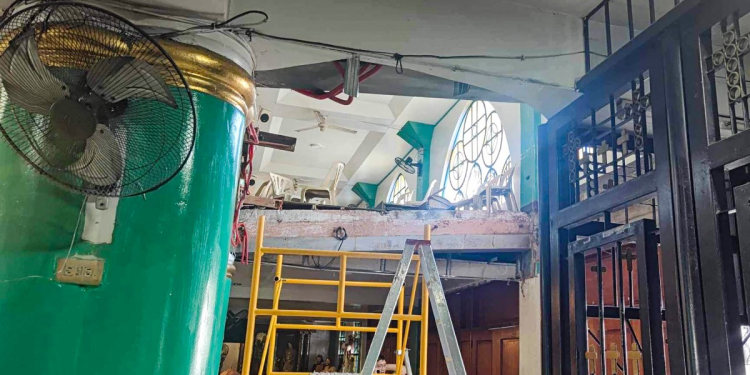 Balkon Gereja Runtuh saat Misa Rabu Abu: Satu Orang Meninggal, Puluhan Luka-luka