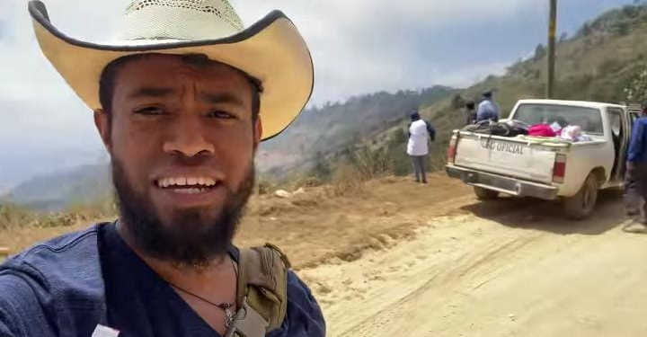 “Kapel Berdebu, Batu dan Kayu Jadi Kursi, Nginap di Ruang Sekolah”; Cerita Frater Asal Indonesia Melayani Paskah di Pedalaman Meksiko
