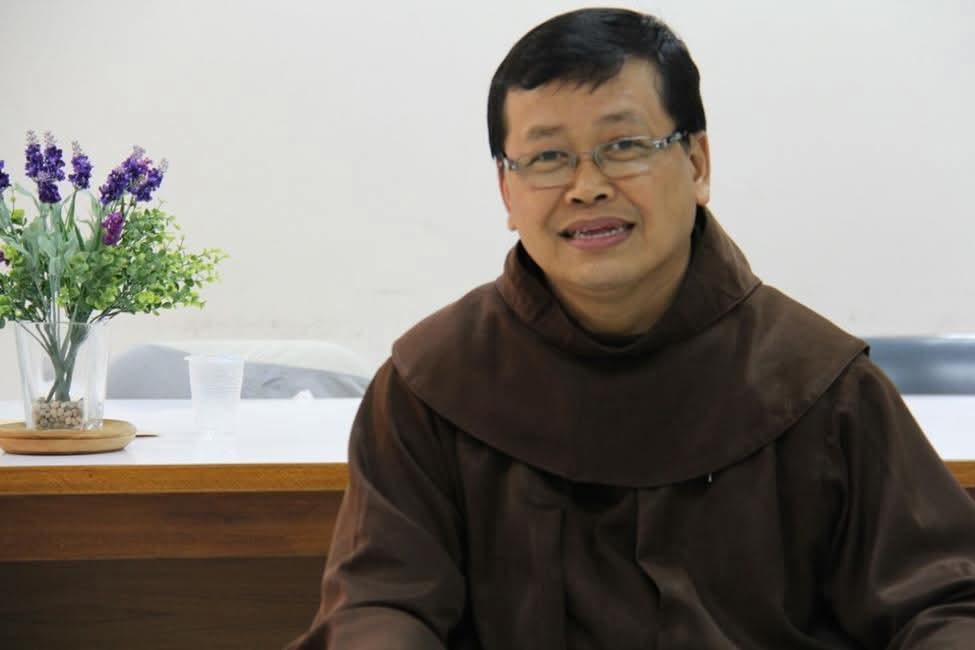 “Mendalam! Komprehensif! Kontekstual!” Pimpinan berbagai Tarekat Fransiskan Bicara tentang Buku Baru Karya Profesor Eddy Kristiyanto OFM