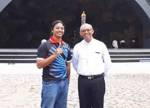 “Bapak Uskup itu pastoral kehadiran,” Cerita tentang Mgr Paskalis Bruno Syukur OFM dari sang Sopir
