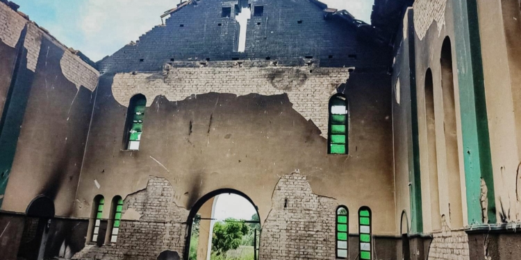 Serangan Kelompok Jihadis Hancurkan Gereja Katolik Bersejarah di Mozambik